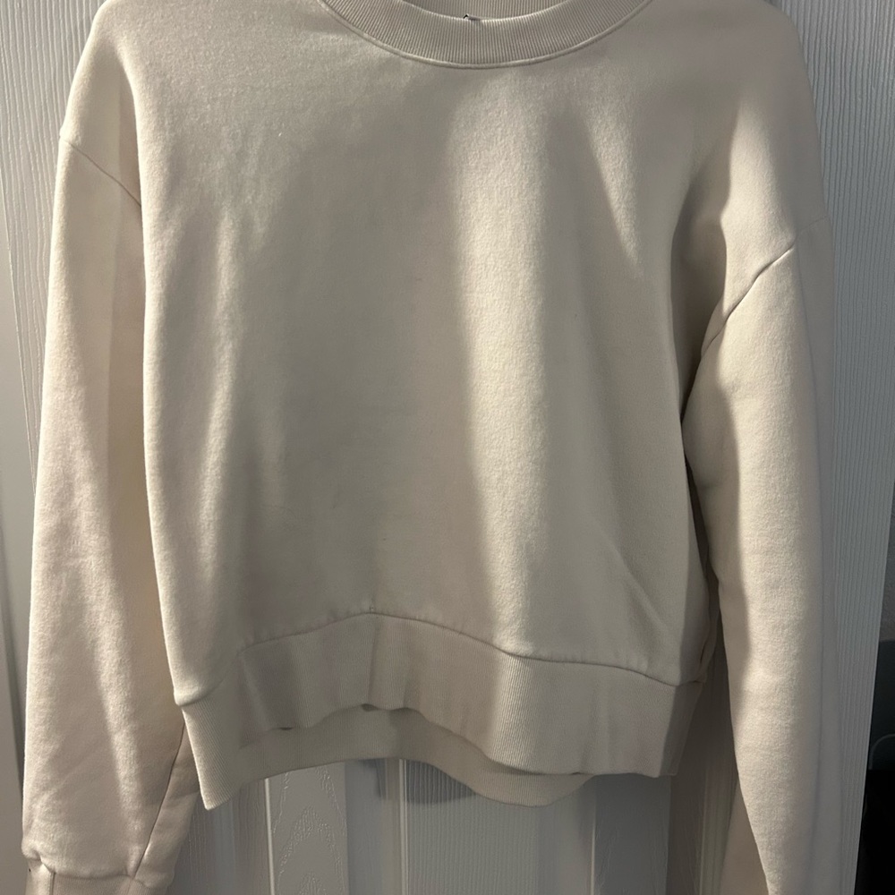 Athleta Light Cream Pullover Sweatshirt